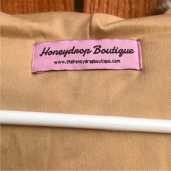 Faux fur jacket - Picture 3 of 5